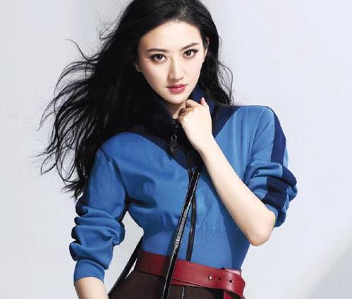 吃瓜她进娱乐圈却红了,她的逆袭之路 第2张 吃瓜她进娱乐圈却红了,她的逆袭之路 第2张