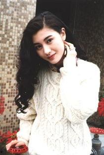 娱乐圈吃瓜爆料李嘉欣,娱乐圈风云再起,豪门生活揭秘 第1张 娱乐圈吃瓜爆料李嘉欣,娱乐圈风云再起,豪门生活揭秘 第1张